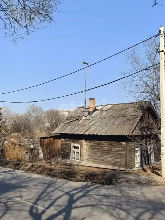 Дом в Амурская область, Благовещенск Фабричный пер. (25 м) - Фото 1