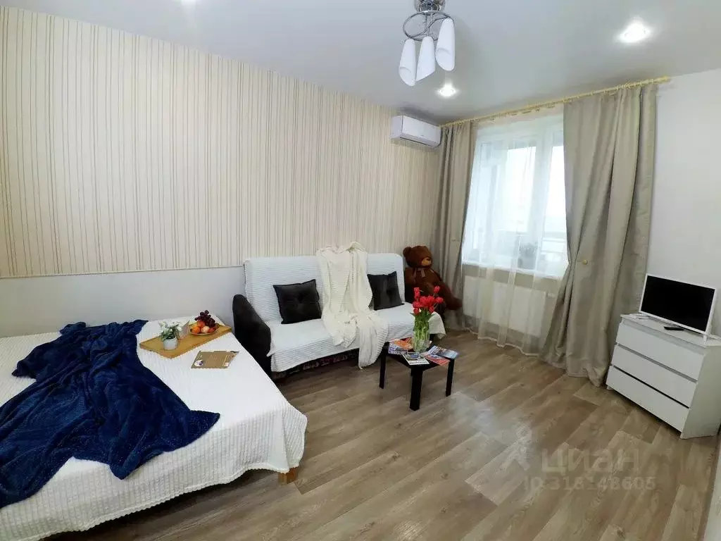 1-к кв. Татарстан, Казань ул. Родины, 24Г (36.0 м) - Фото 0