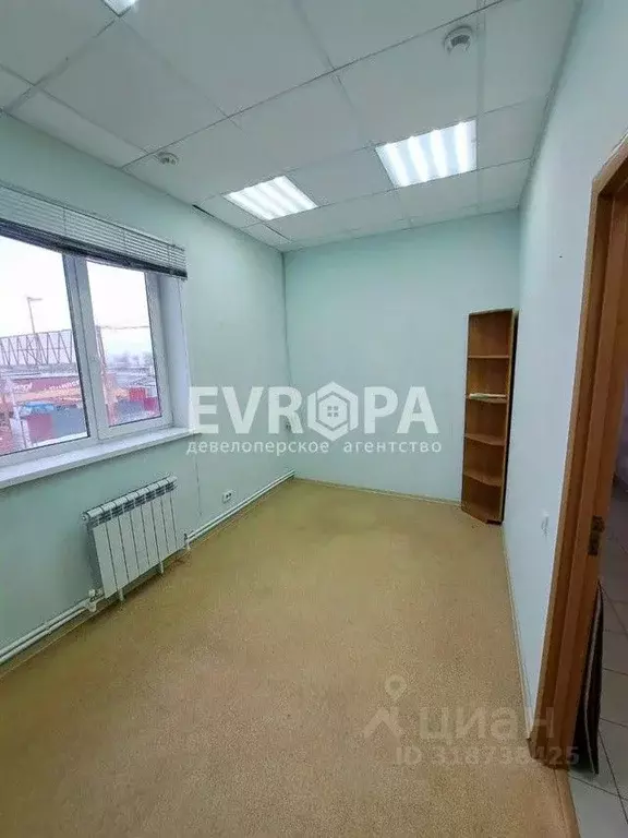 Офис в Ульяновская область, Ульяновск ул. Хваткова, 32Г (10 м) - Фото 0