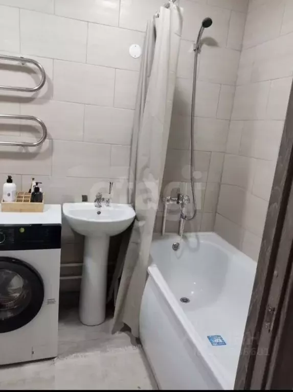 3-к кв. Пермский край, д. Кондратово просп. Дягилева, 4 (67.6 м) - Фото 1