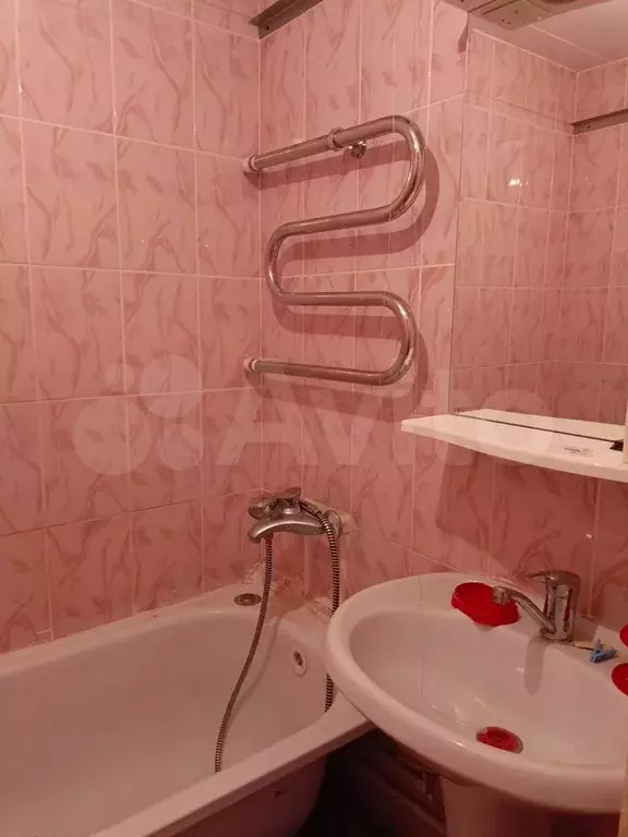 1-к. квартира, 32 м, 9/9 эт. - Фото 0