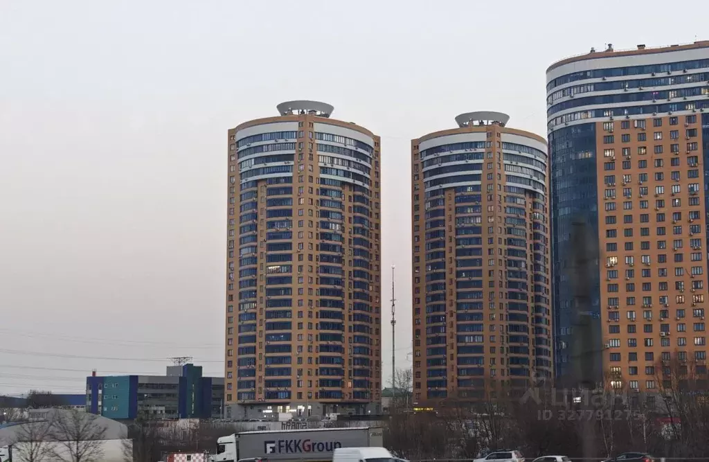 3-к кв. Московская область, Реутов ул. Реутовских ополченцев, 14 ... - Фото 1