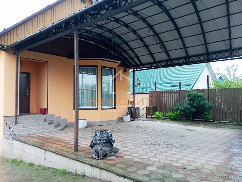 Дом в Саратовская, Шоссейная улица (140 м) - Фото 1