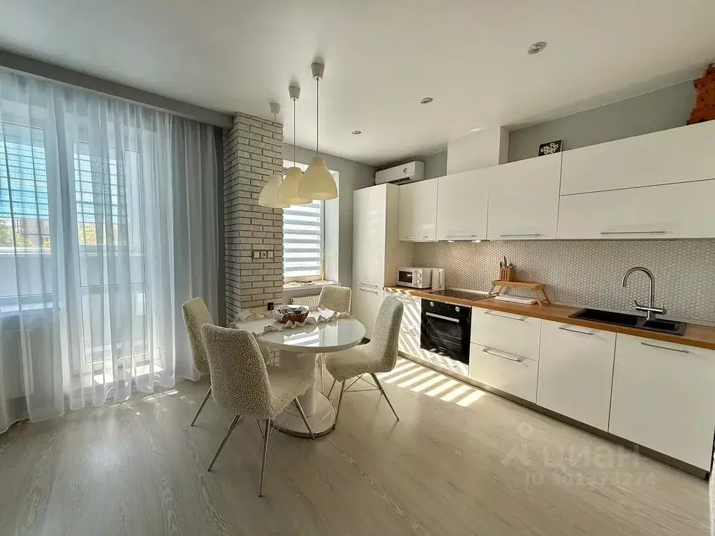 Студия Волгоградская область, Волгоград ул. Покрышкина, 6 (35.0 м) - Фото 1