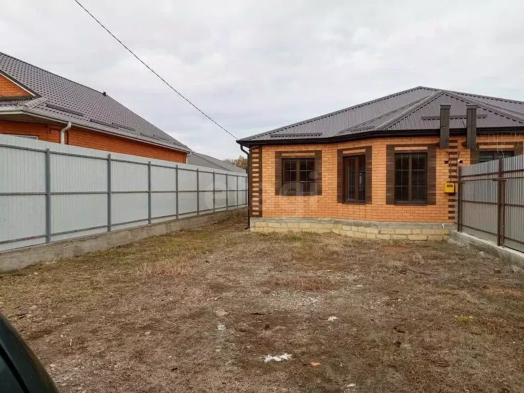 Дом в Ставропольский край, Михайловск Шпаковский район, ул. Валентины ... - Фото 2