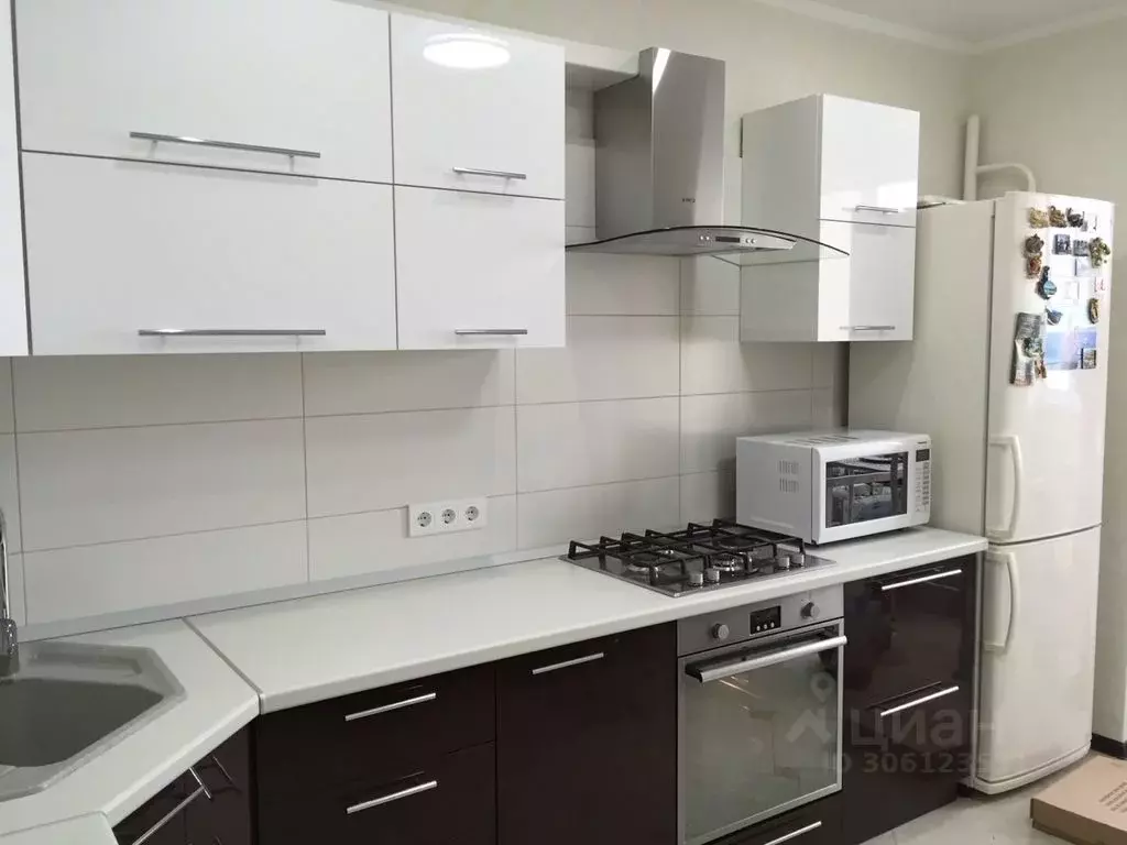 1-к кв. Астраханская область, Астрахань Боевая ул., 83Е (55.0 м) - Фото 2