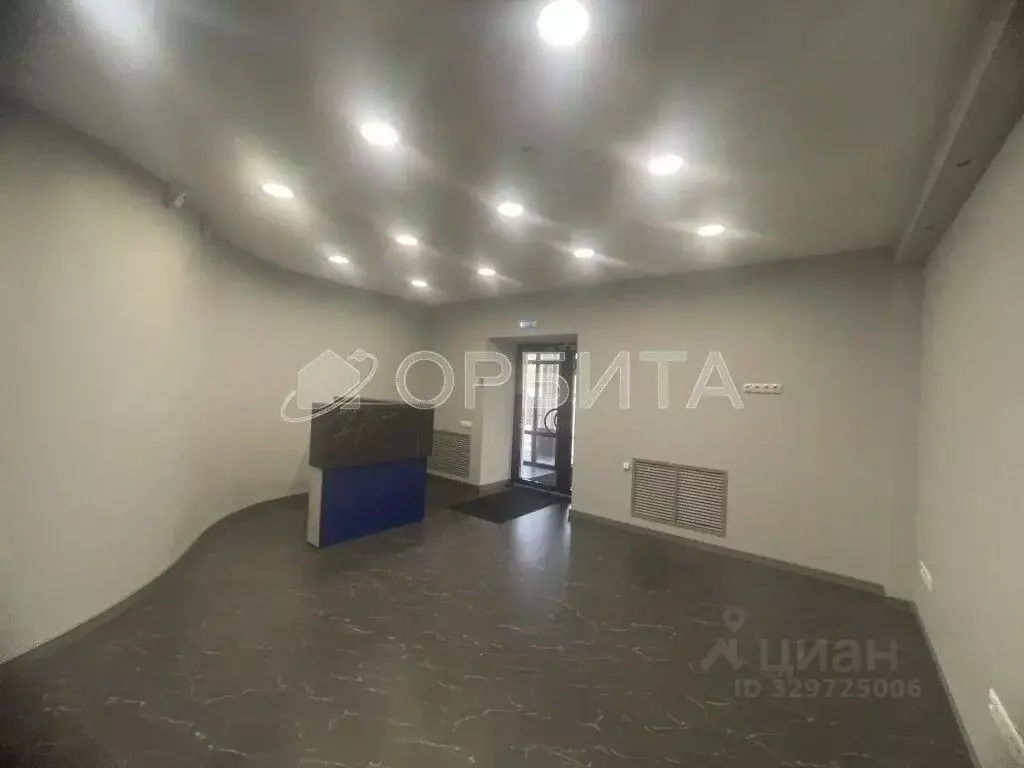 Офис в Тюменская область, Тюмень ул. Некрасова, 11 (338 м) - Фото 1