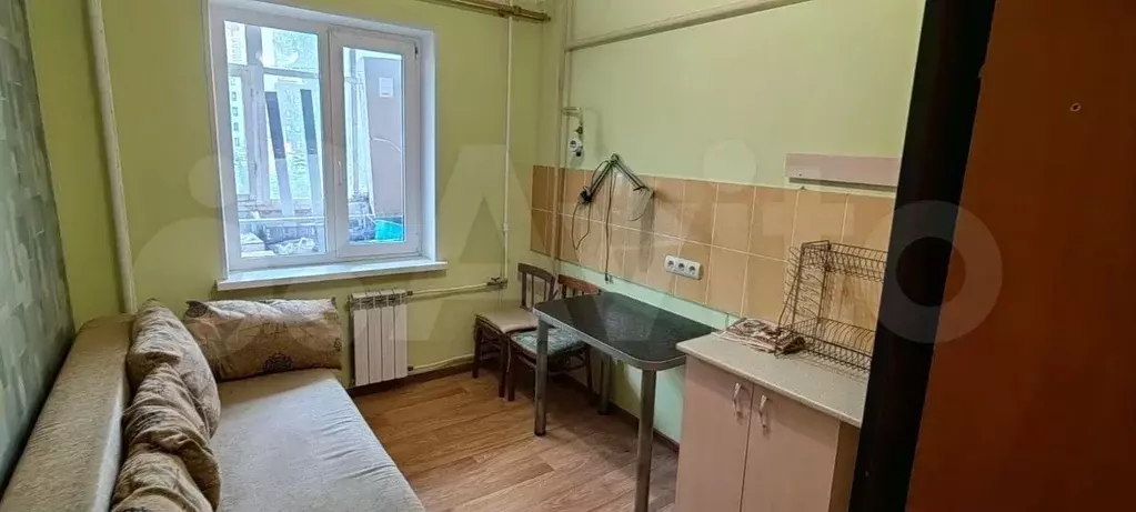 Комната 9 м в 2-к., 2/10 эт. - Фото 0