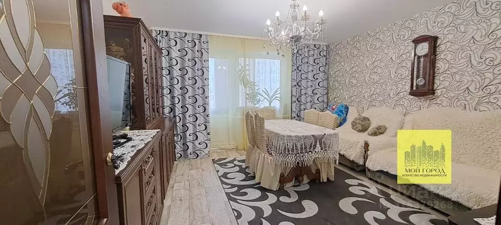 3-к кв. Ханты-Мансийский АО, Пыть-Ях 4-й Молодежный мкр, 4 (66.4 м) - Фото 1