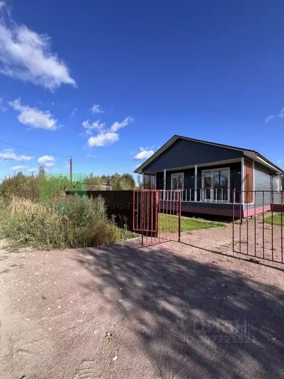 Дом в Ленинградская область, Кировский район, Синявинское городское ... - Фото 1