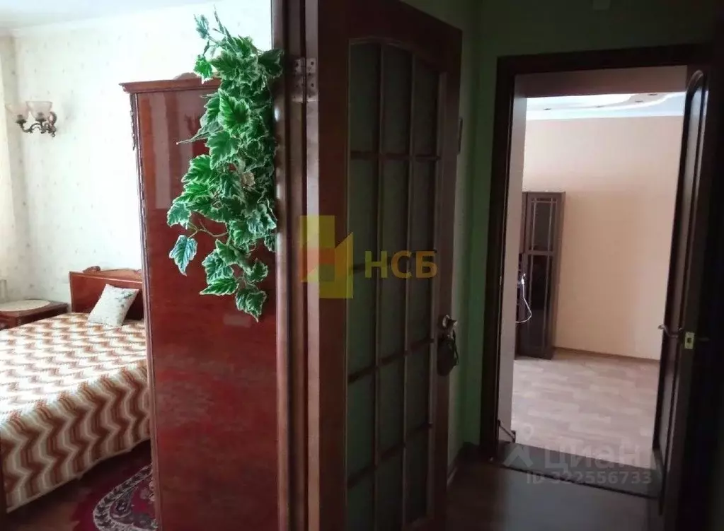 3-к кв. Омская область, Омск Заозерный мкр, просп. Менделеева, 39 ... - Фото 2