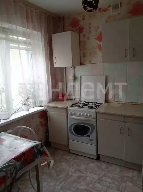 1-к. квартира, 30м, 3/5эт. - Фото 0