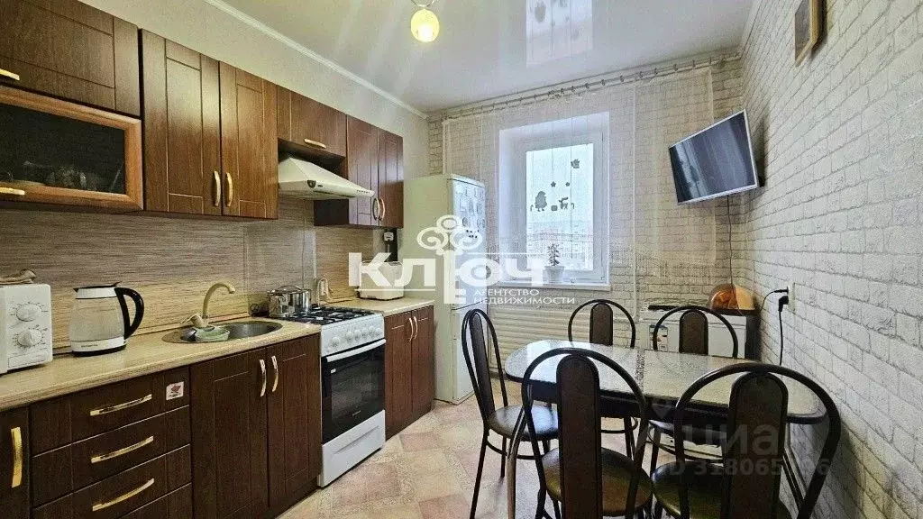 2-к кв. Башкортостан, Стерлитамак Южный мкр, ул. Суханова, 2 (50.6 м) - Фото 1