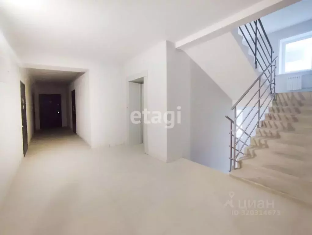 2-к кв. Калужская область, Калуга ул. Минская, 39 (63.81 м) - Фото 0