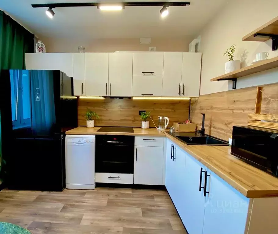 2-к кв. Челябинская область, Златоуст пос. Новозлатоуст, Березовая ... - Фото 1