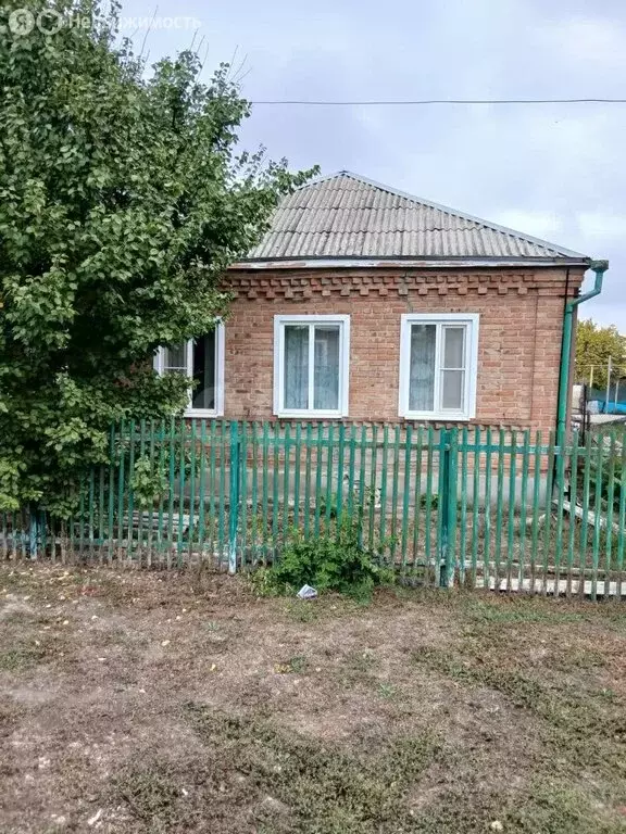 Дом в Семикаракорск, 9-й переулок (63 м) - Фото 1