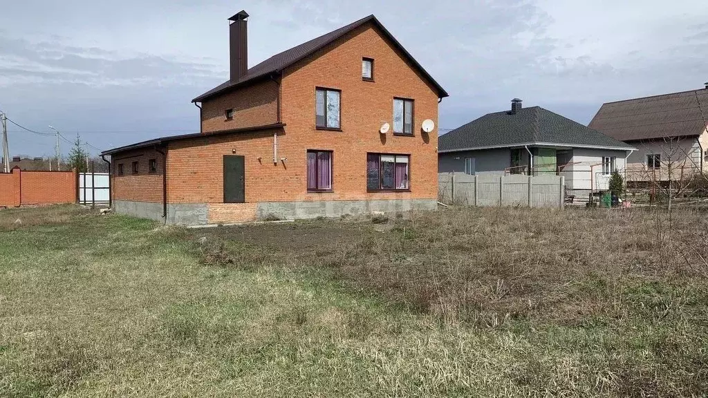 Дом в Белгородская область, Белгород Юго-Западный-2.1 мкр, пер. ... - Фото 0