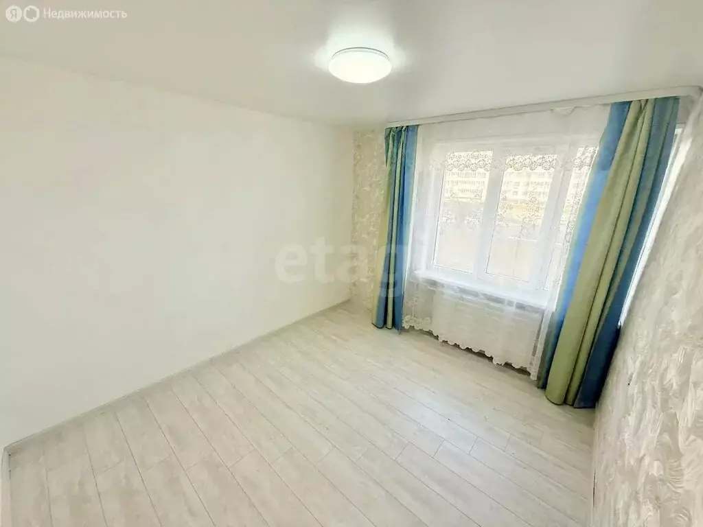 2-комнатная квартира: Ижевск, Молодёжная улица, 15 (42.8 м) - Фото 1