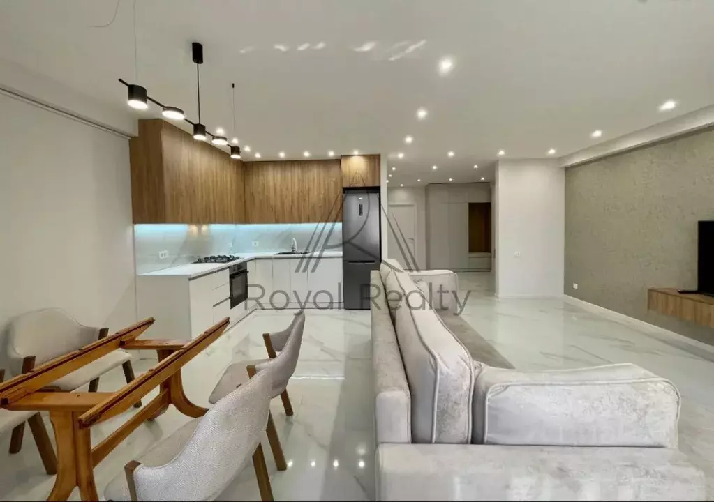 2-к кв. Санкт-Петербург Петровский просп., 11к3 (82.0 м) - Фото 1