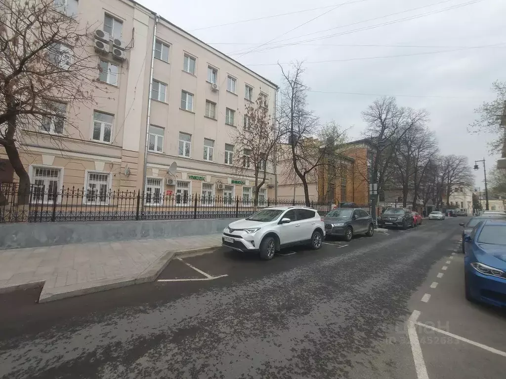 Помещение свободного назначения в Москва Пречистенский пер., 12 (160 ... - Фото 1