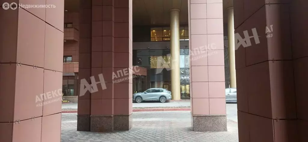 Офис (338 м) - Фото 1