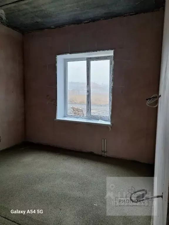 Дом в Челябинская область, Магнитогорск ул. Омская, 11 (100 м) - Фото 2