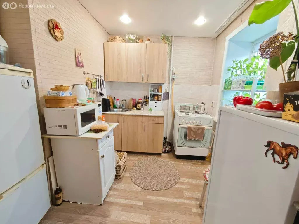 2-комнатная квартира: Бийск, улица Александра Можайского, 1 (42 м) - Фото 1