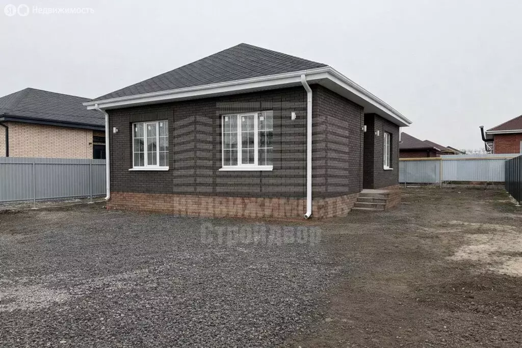 Дом в село Новобессергеневка, улица Лескова (75 м) - Фото 1