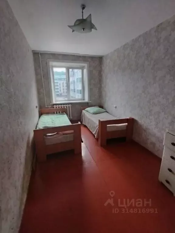2-к кв. Алтай, Горно-Алтайск Коммунистический просп., 147 (45.0 м) - Фото 1