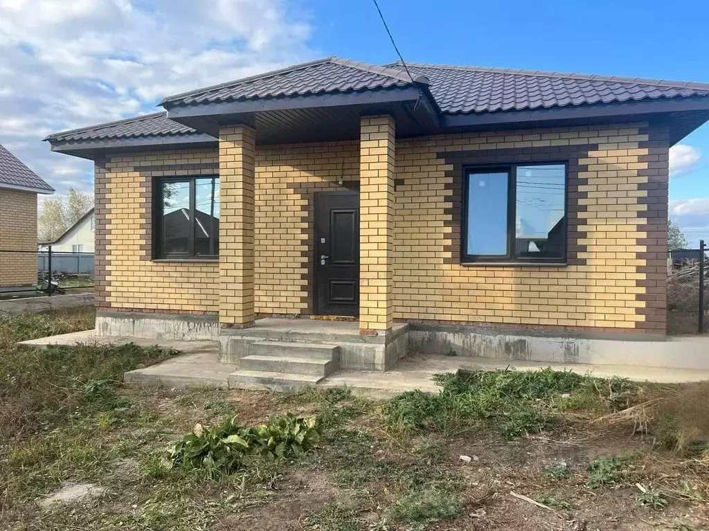 Дом в Оренбургская область, Оренбургский район, Южноуральский ... - Фото 0