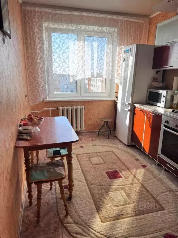 3-к кв. Татарстан, Набережные Челны 45-й комплекс, 15/1 (65.0 м) - Фото 1