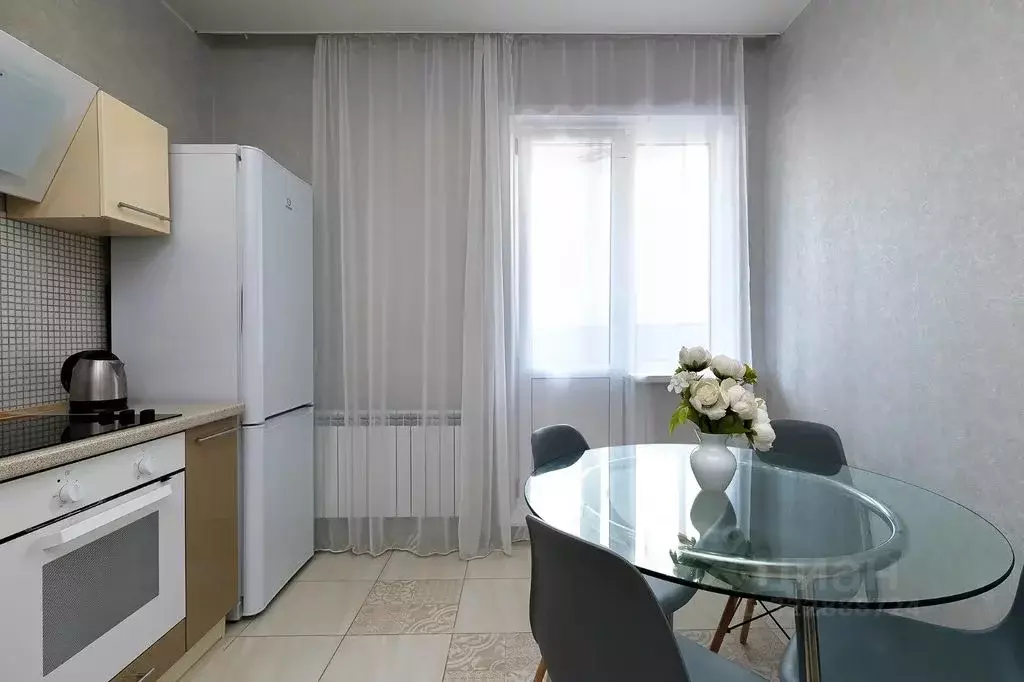 2-к кв. Новосибирская область, Новосибирск ул. Крылова, 34 (70.0 м) - Фото 2