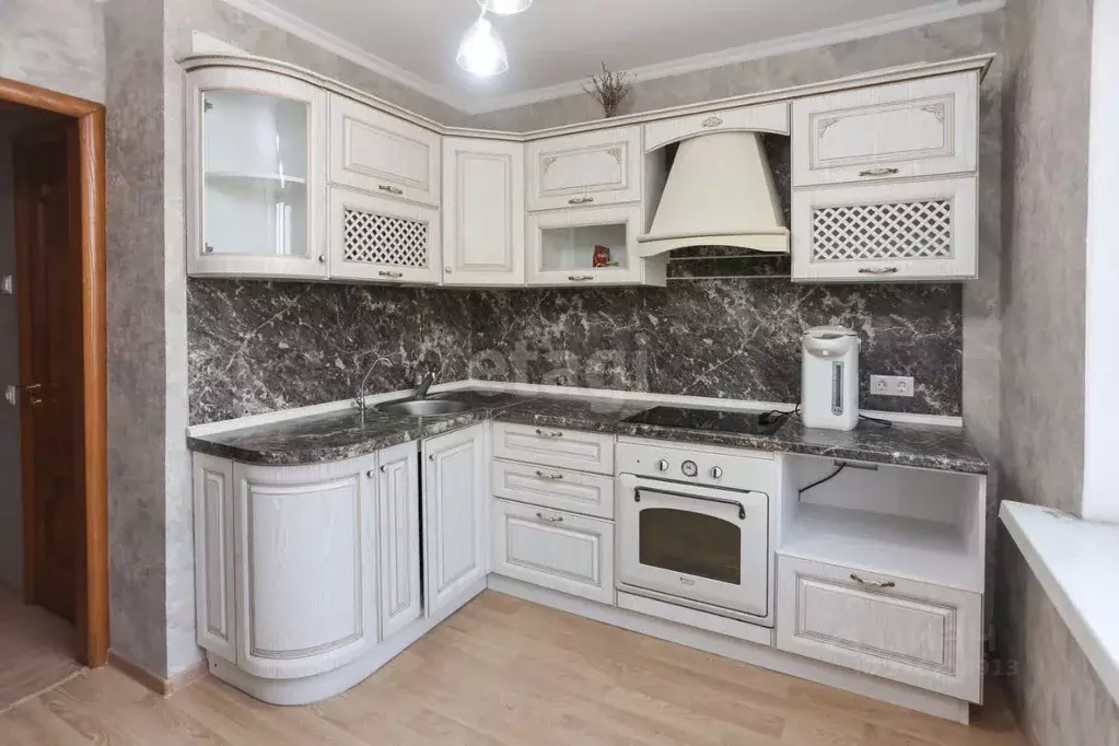 2-к кв. Хабаровский край, Хабаровск ул. Демьяна Бедного, 25 (51.0 м) - Фото 0