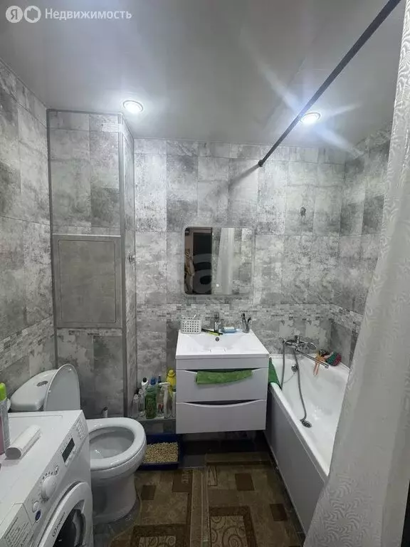 3-комнатная квартира: село Мусабай-Завод, Улица Ленина, 31 (74.5 м) - Фото 1