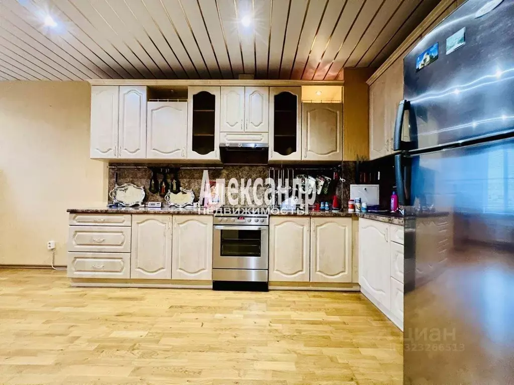 2-к кв. Санкт-Петербург ул. Бадаева, 6к1 (81.1 м) - Фото 1