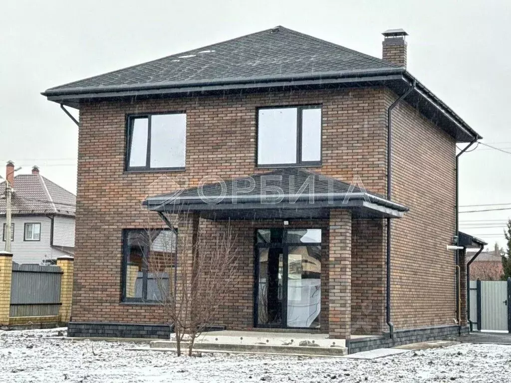 Дом в Тюменская область, Тюмень ул. Каскаринская (130 м) - Фото 1