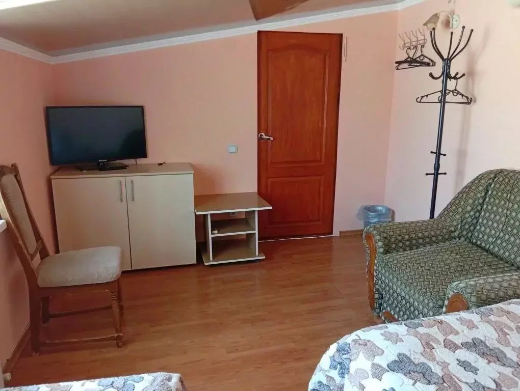 Комната Крым, Евпатория пер. Лукичева, 8А (12.0 м) - Фото 2