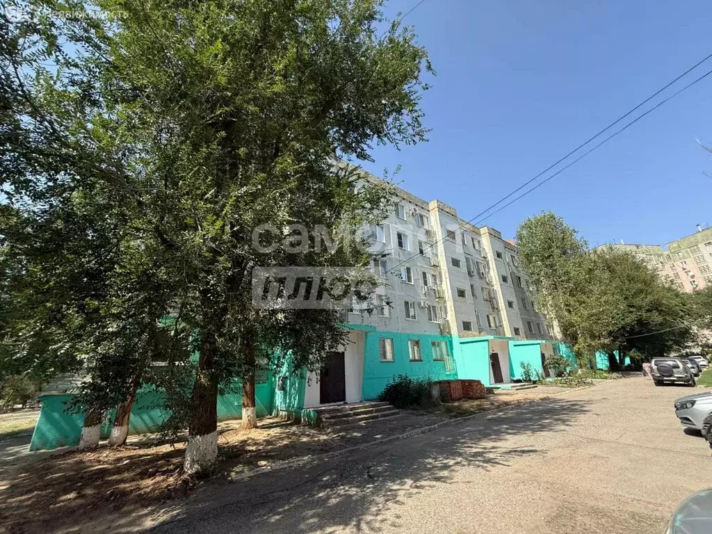 4-комнатная квартира: Элиста, 2-й микрорайон, 18 (83.94 м) - Фото 0