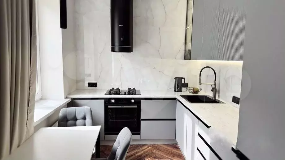 1-к. квартира, 36 м, 4/5 эт. - Фото 0