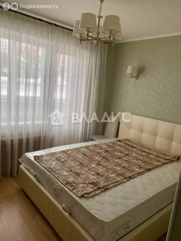 2-комнатная квартира: Белгород, улица Есенина, 50А (58.6 м) - Фото 1