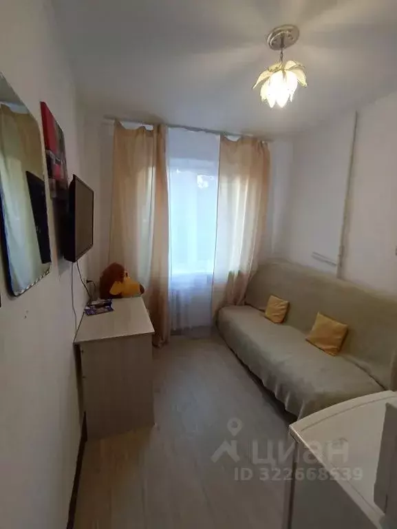 Комната Хабаровский край, Хабаровск ул. Демьяна Бедного, 19 - Фото 1