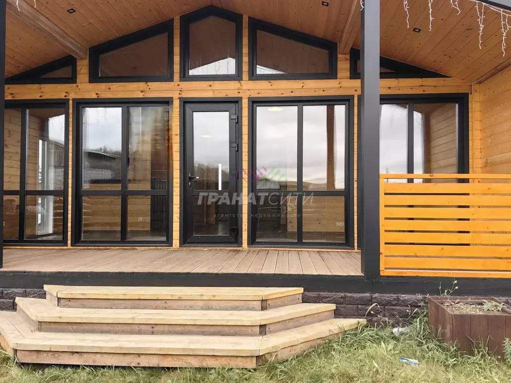 Дом в Омская область, Омский район, пос. Магистральный ул. Совхозная ... - Фото 1