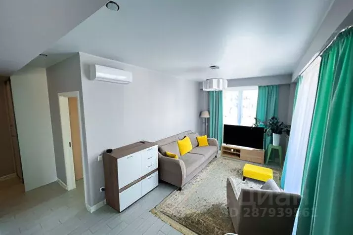 2-к кв. Краснодарский край, Сочи Мамайка мкр, ул. Волжская, 34/4 (55.0 ... - Фото 0