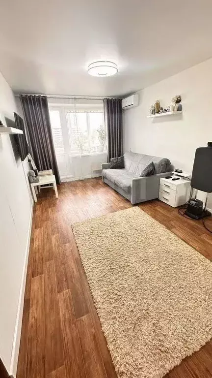 2-к кв. Самарская область, Тольятти ул. 40 лет Победы, 104 (50.1 м) - Фото 1