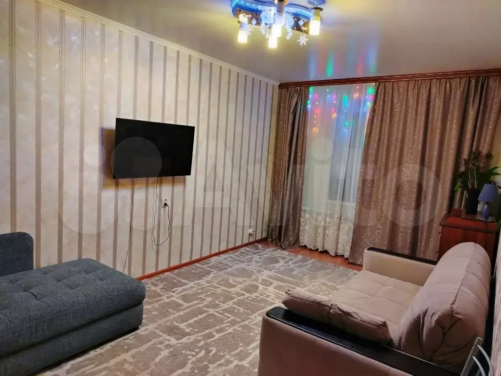 2-к. квартира, 55,9 м, 4/10 эт. - Фото 0