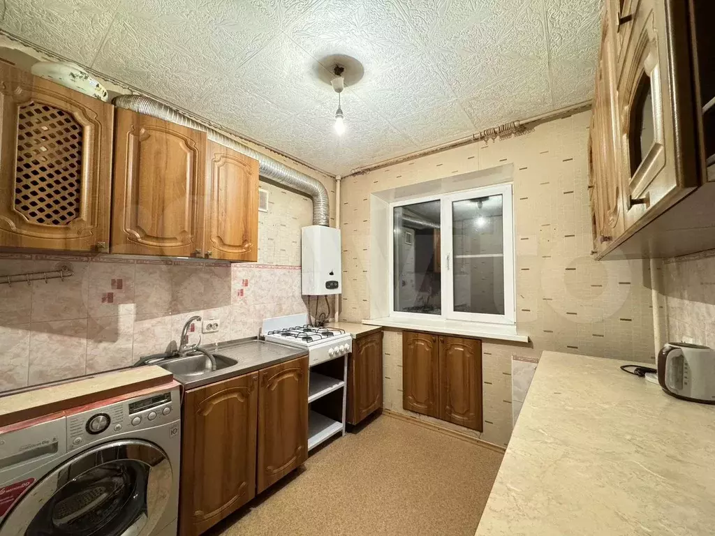 3-к. квартира, 58 м, 4/5 эт. - Фото 0