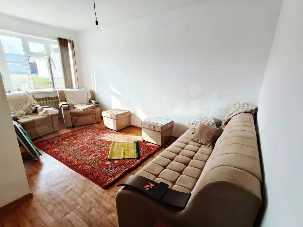 1-к. квартира, 30 м, 1/3 эт. - Фото 0