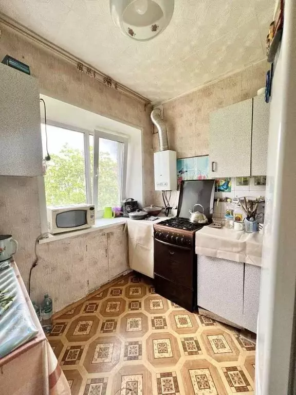 2-к кв. Брянская область, Брянск ул. Емлютина, 37 (40.4 м) - Фото 2