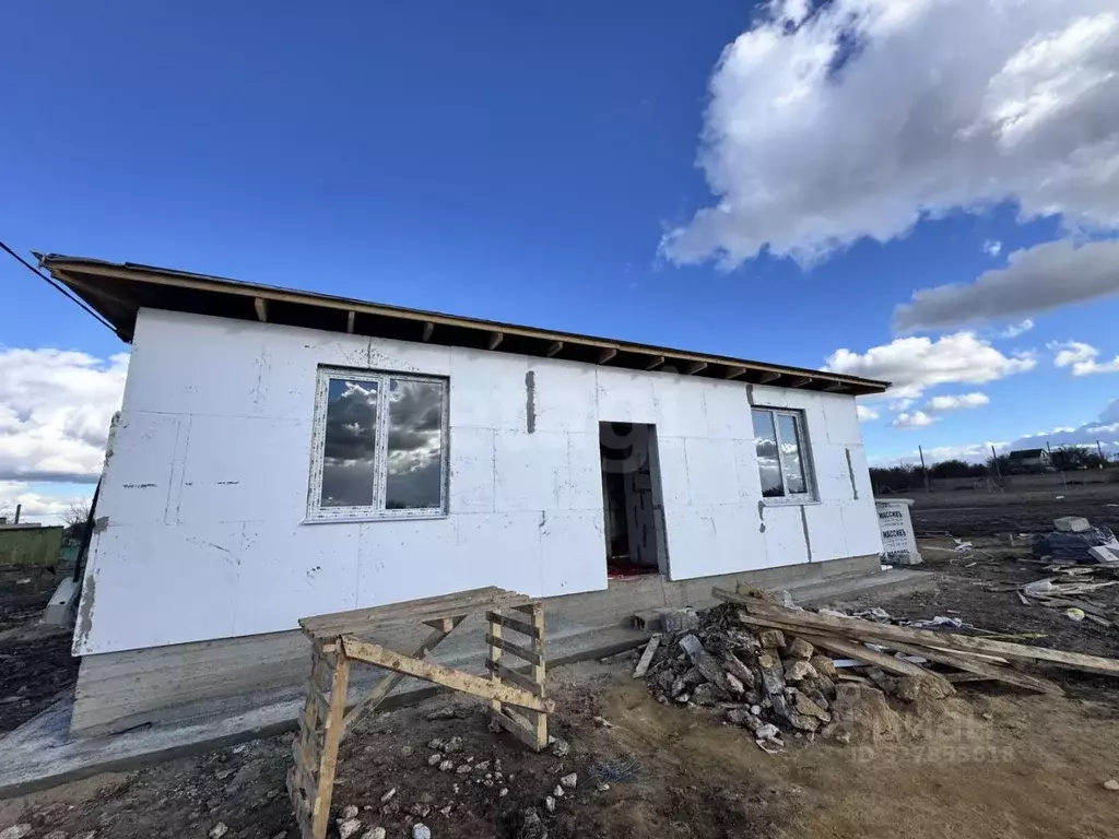 Дом в Крым, Симферопольский район, Урожайновское с/пос, Тепловик-2 СТ  ... - Фото 2