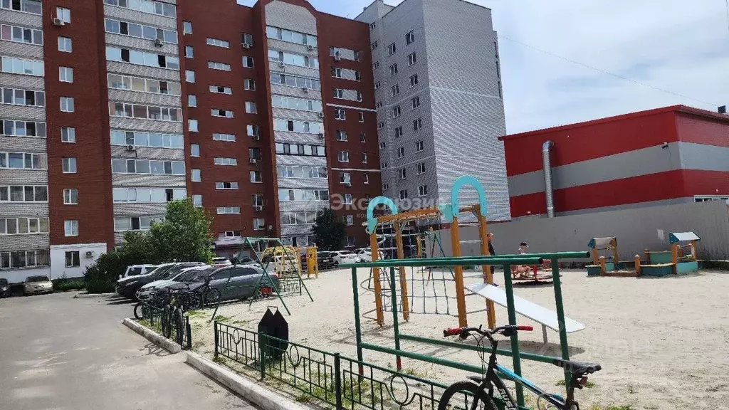 1-к кв. Тюменская область, Тюмень Волгоградская ул., 67 (33.0 м) - Фото 2